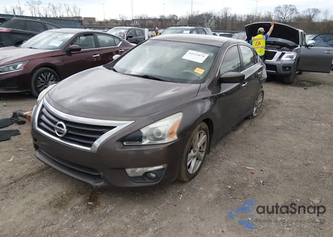 2015 Nissan Altima 2.5 Sv z USA, uszkodzony, nr VIN 1N4AL3APXFC222888